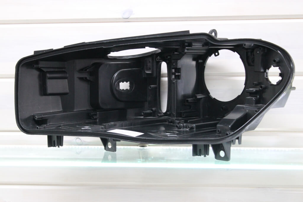 Корпус левой фары для BMW X5 F15 и X6 F16 2013-2018 xenon